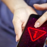 Samsung Galaxy da aggiornare subito: basta un’immagine per compromettere il telefono