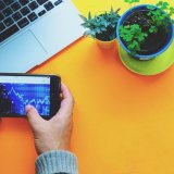 Google Finanza si rinnova con l’AI: grafici avanzati e earnings call ottimizzate