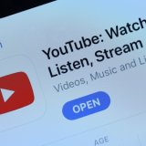 Google porta Ask YouTube su smartphone: AI e streaming