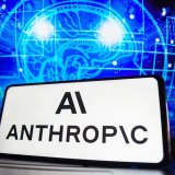 Anthropic si quota in borsa: la sfida con OpenAI e i nuovi sviluppi dell’IA