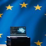 AI Act: il Parlamento europeo avanza verso il divieto di deepfake sessuali
