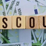 Rufus di Amazon: lo storico prezzi per combattere i falsi sconti