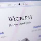 Wikipedia: se volete i nostri contenuti per l’AI dovete pagarli