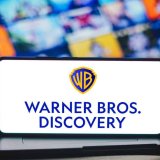Paramount sfida Netflix e offre 108,4 miliardi per Warner Bros
